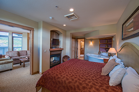Outside Corner Suite