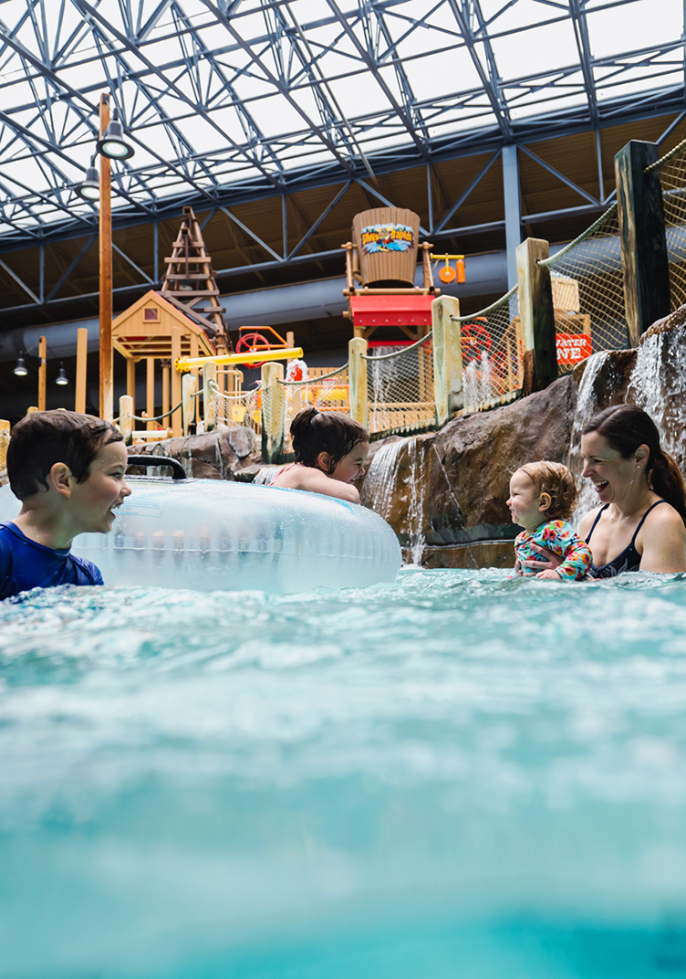 Silver Rapids Indoor Waterpark Resort mobile image